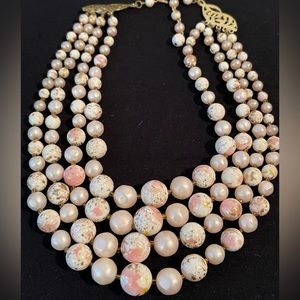 Vintage Beaded Necklace from the 1960s